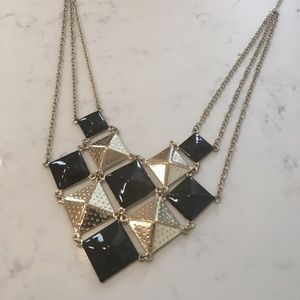 NEW w/o Tags Chunky Gold & Black Necklace